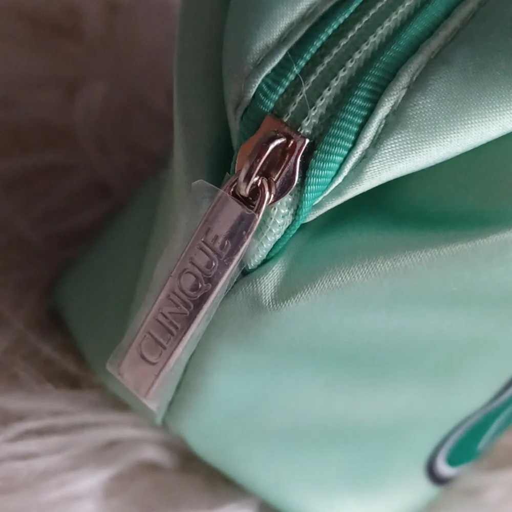 Clinique Cosmetic Bag